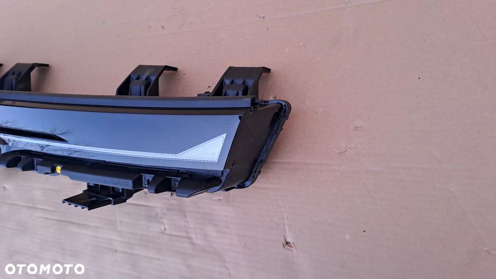 KIA EV6 LISTWA ŚWIETLNA LED z KAMERĄ 92209-CV500 - 10