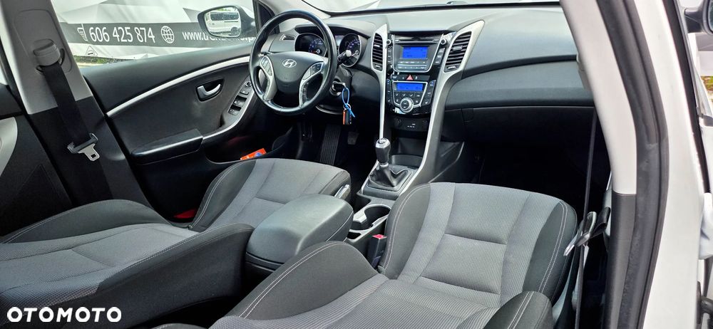 Hyundai i30 1.4 Premiere Comfort - 15