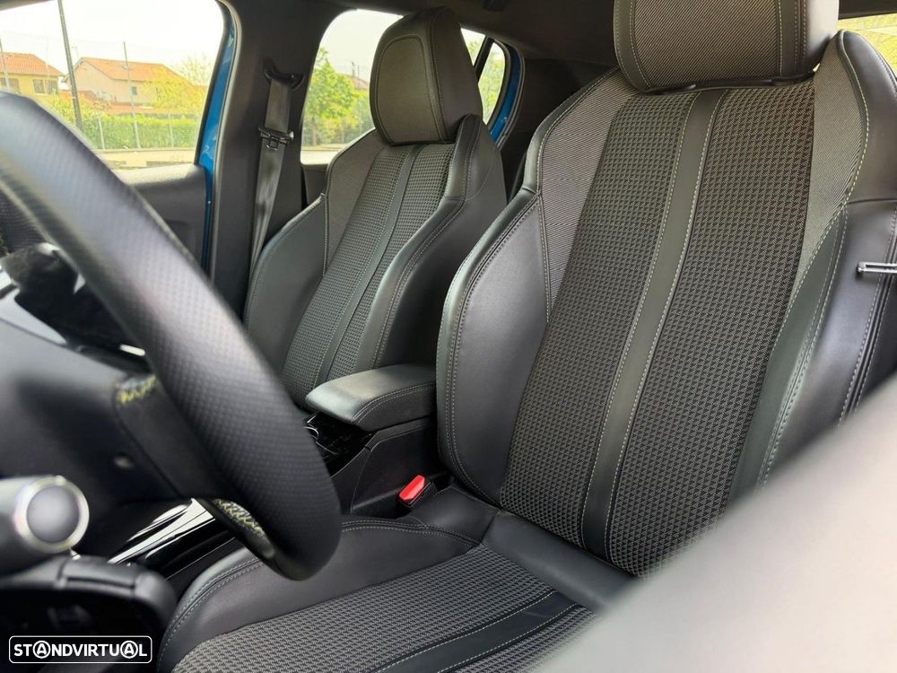 Peugeot e-208 50 kWh GT - 3