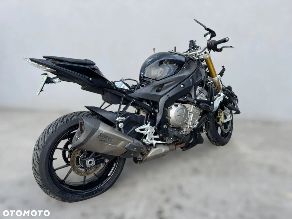 BMW S - 3