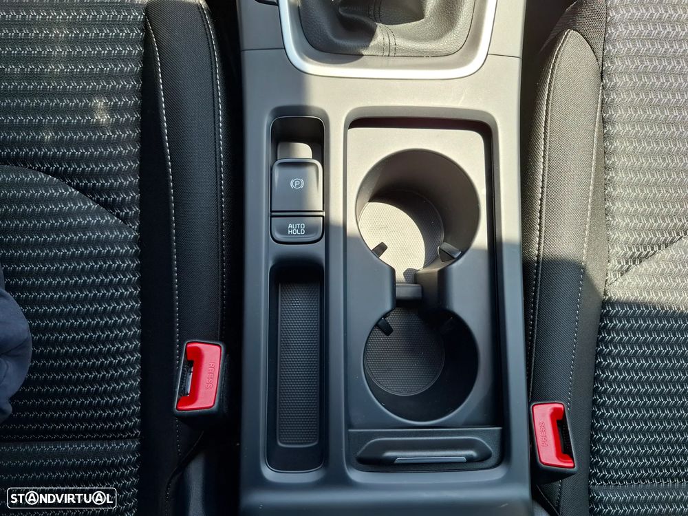 Kia XCeed 1.5 T-GDi Sport - 38