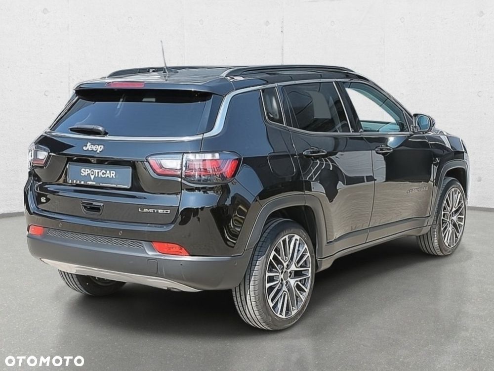 Jeep Compass - 4