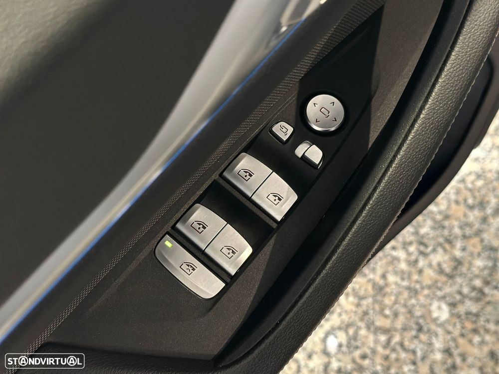 BMW i4 eDrive40 Pack Desportivo M - 13