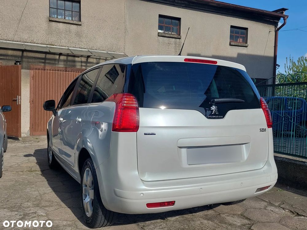 Peugeot 5008 1.6 BlueHDi Style 7os - 12