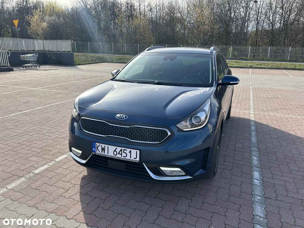 Kia Niro 1.6 GDI 2WD Vision - 2