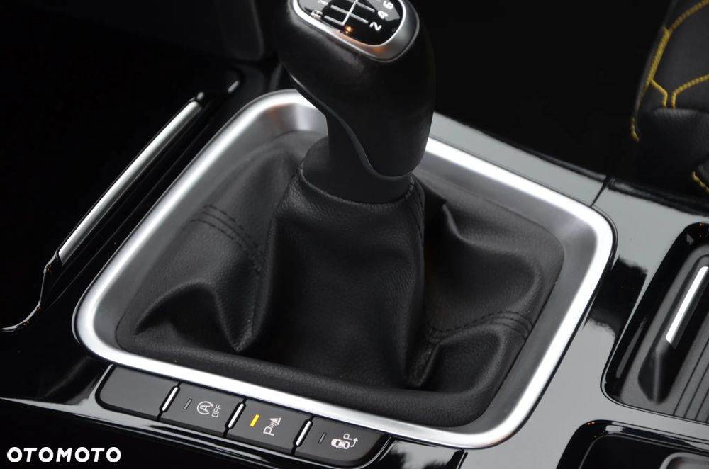 Kia XCeed 1.5 T-GDI OPF PLATINUM EDITION - 28