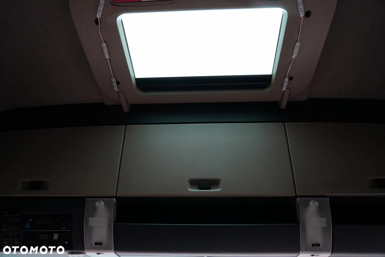 MAN TGX 18.470 / LOW DECK / MEGA / REGULOWANE SIODŁO / 2020 ROK / NAVI / SPROWADZONY / PO KONTRAKCIE SERWISOWYM - 32