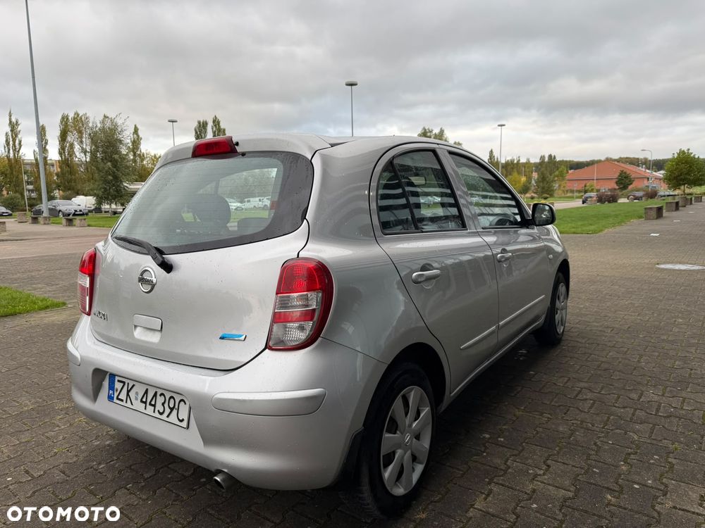 Nissan Micra 2011 photo 4