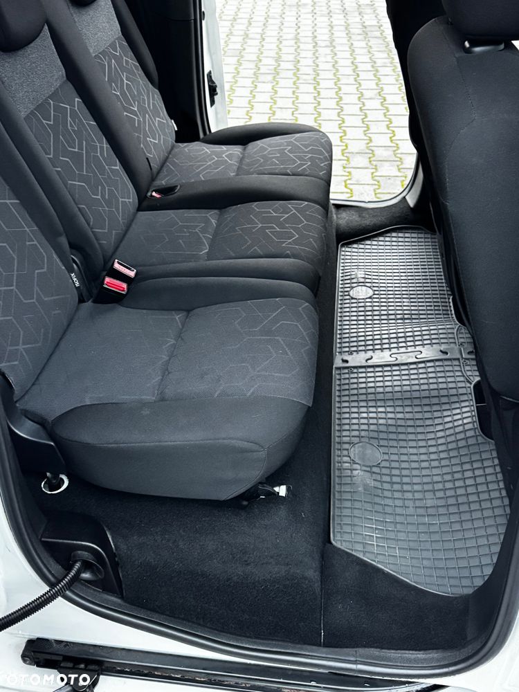 Peugeot Partner 1.6 BlueHDi Active - 10