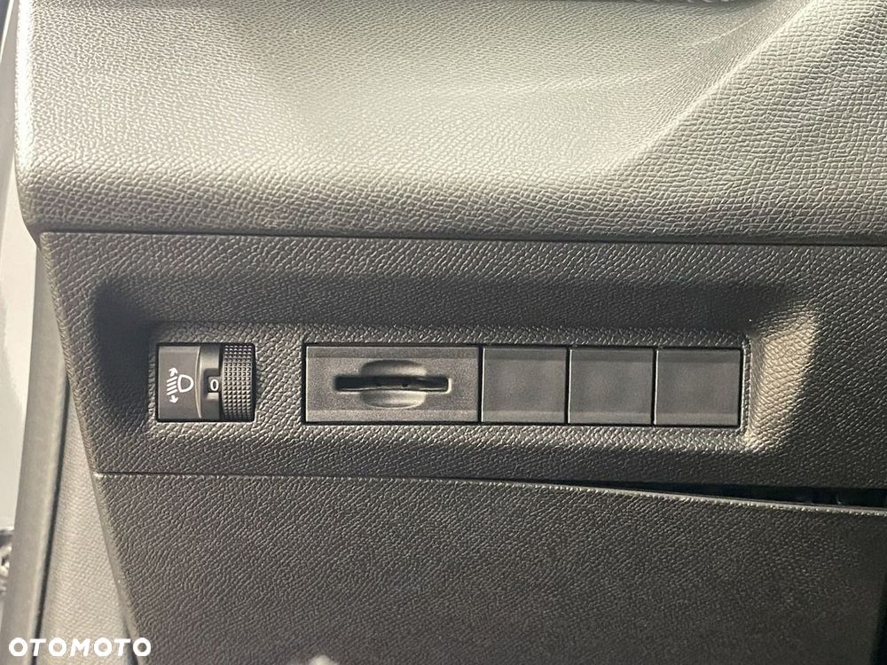 Peugeot 308 1.5 BlueHDi Active Pack S&S EAT8 - 27