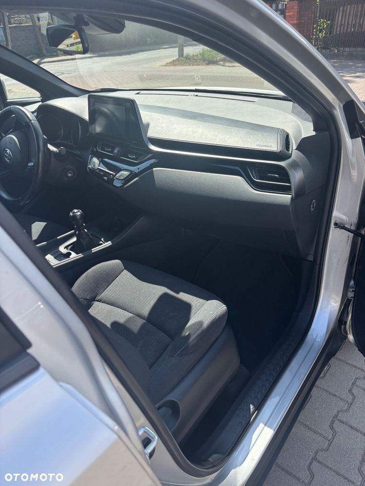 Toyota C-HR 1.2 Turbo - 13
