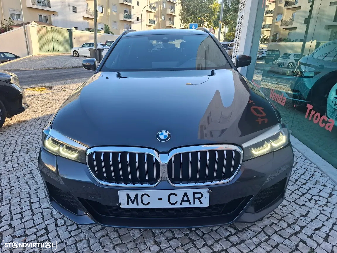 BMW 520 d Touring Aut. M Sport Edition - 2