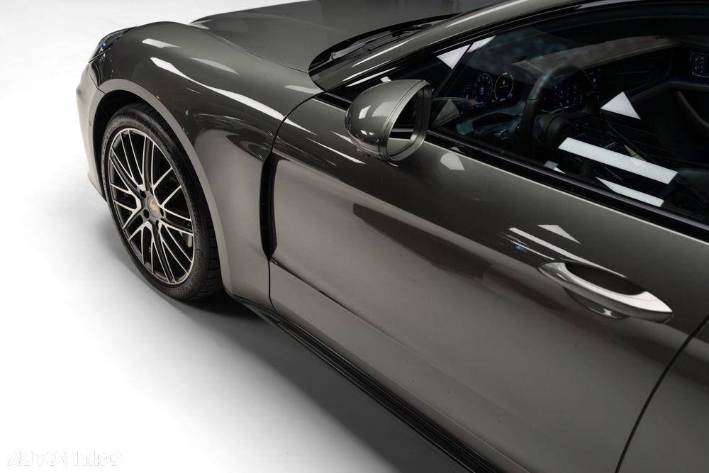 Porsche Panamera 4 - 7