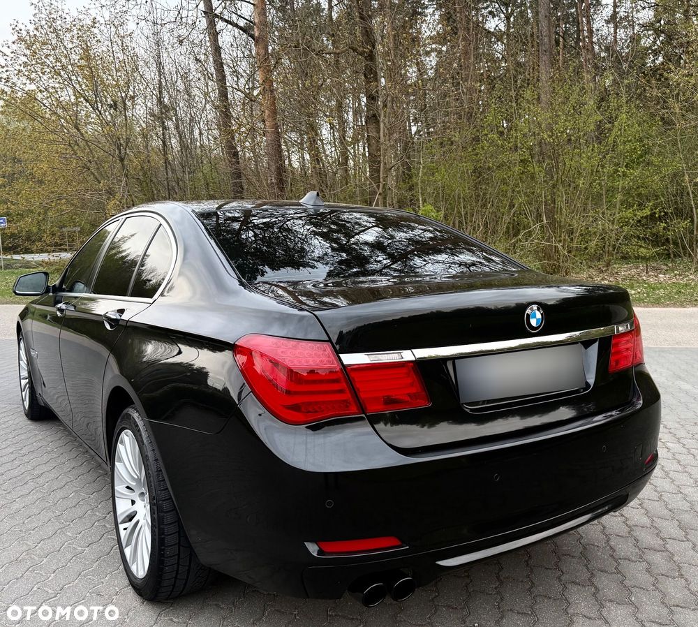 BMW Seria 7 - 5