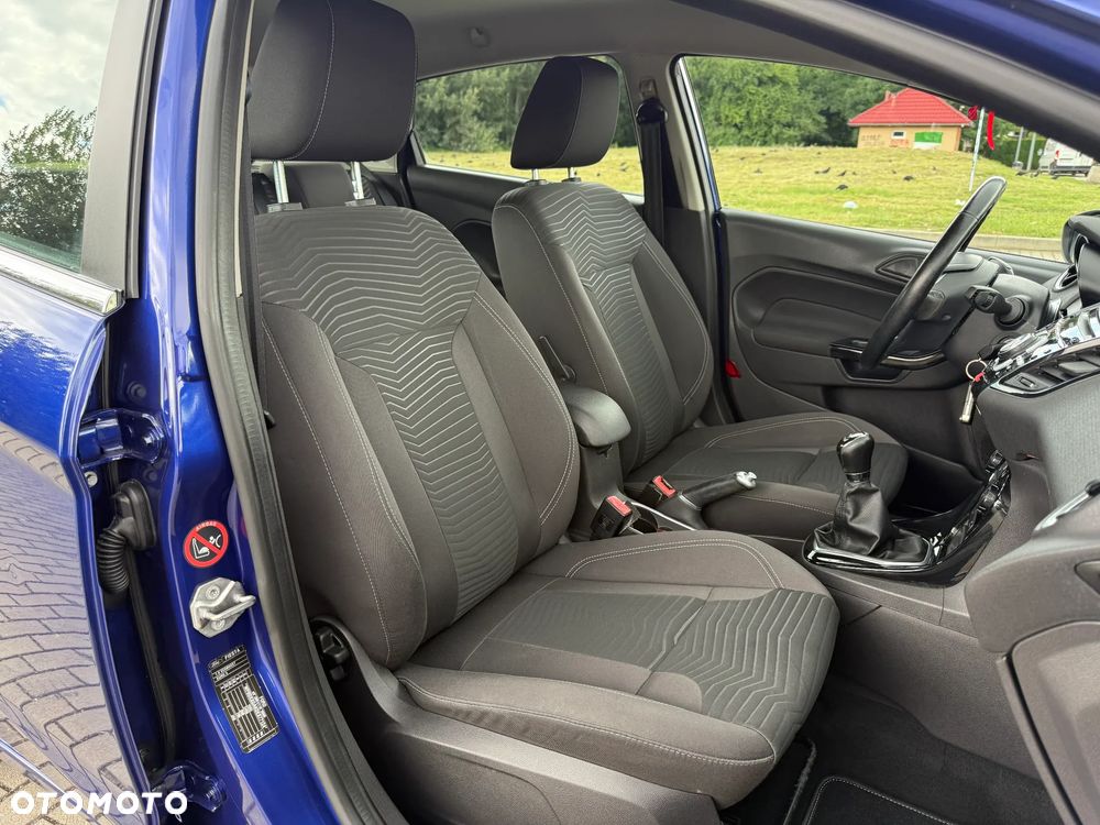 Ford Fiesta 1.0 EcoBoost STart-Stop Titanium - 12