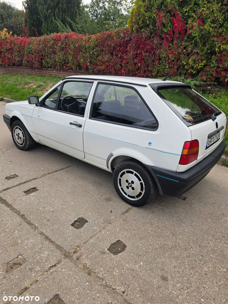 Volkswagen Polo - 6