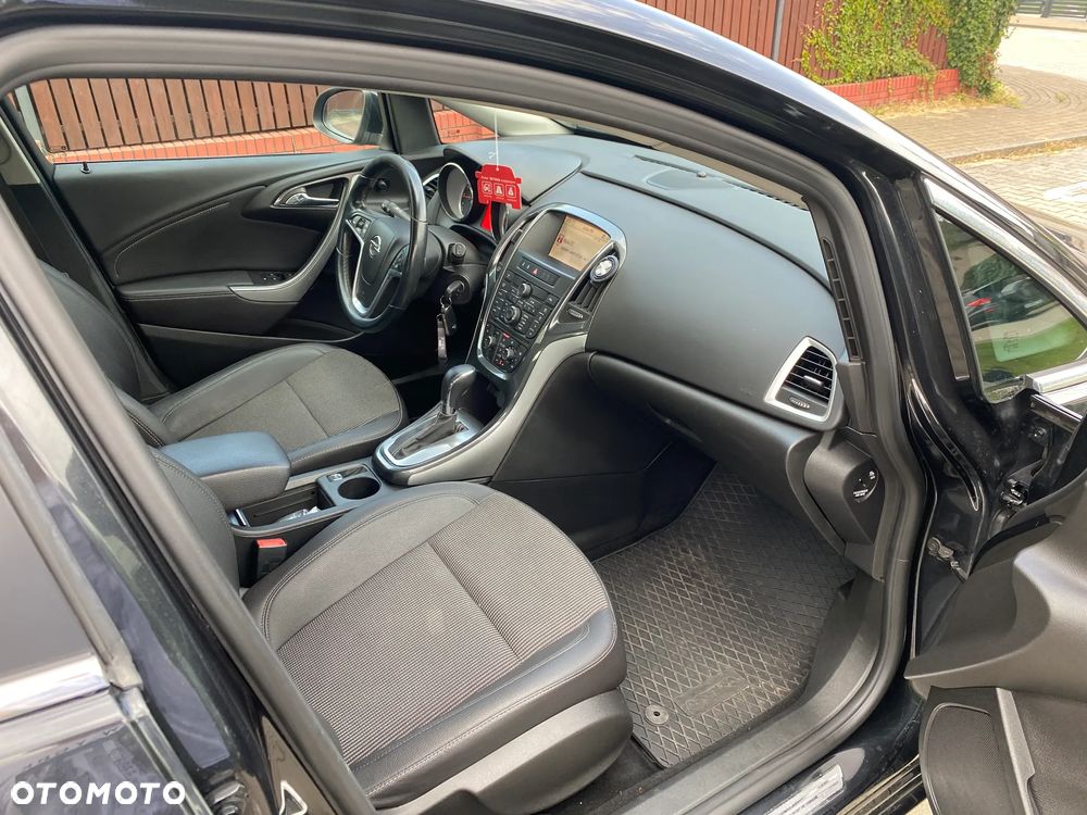 Opel Astra IV 1.4 T Cosmo - 8