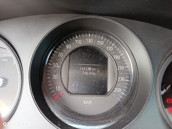 Renault Megane 1.5 Blue dCi Business - 4