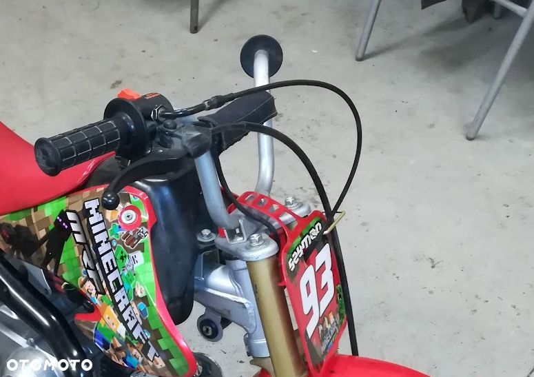 Honda CRF - 7