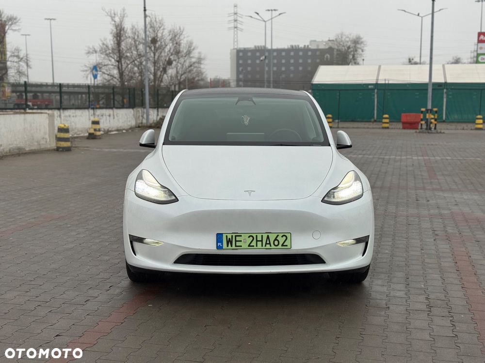 Tesla Y Long Range Dual Motor AWD - 8