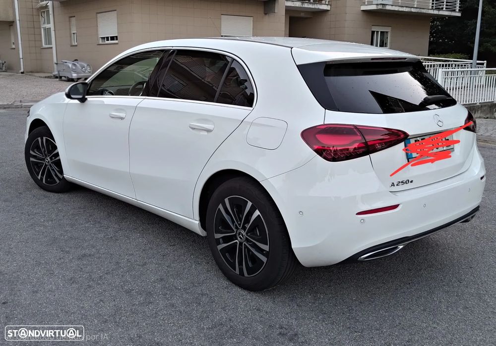 Mercedes-Benz A 250 e - 4
