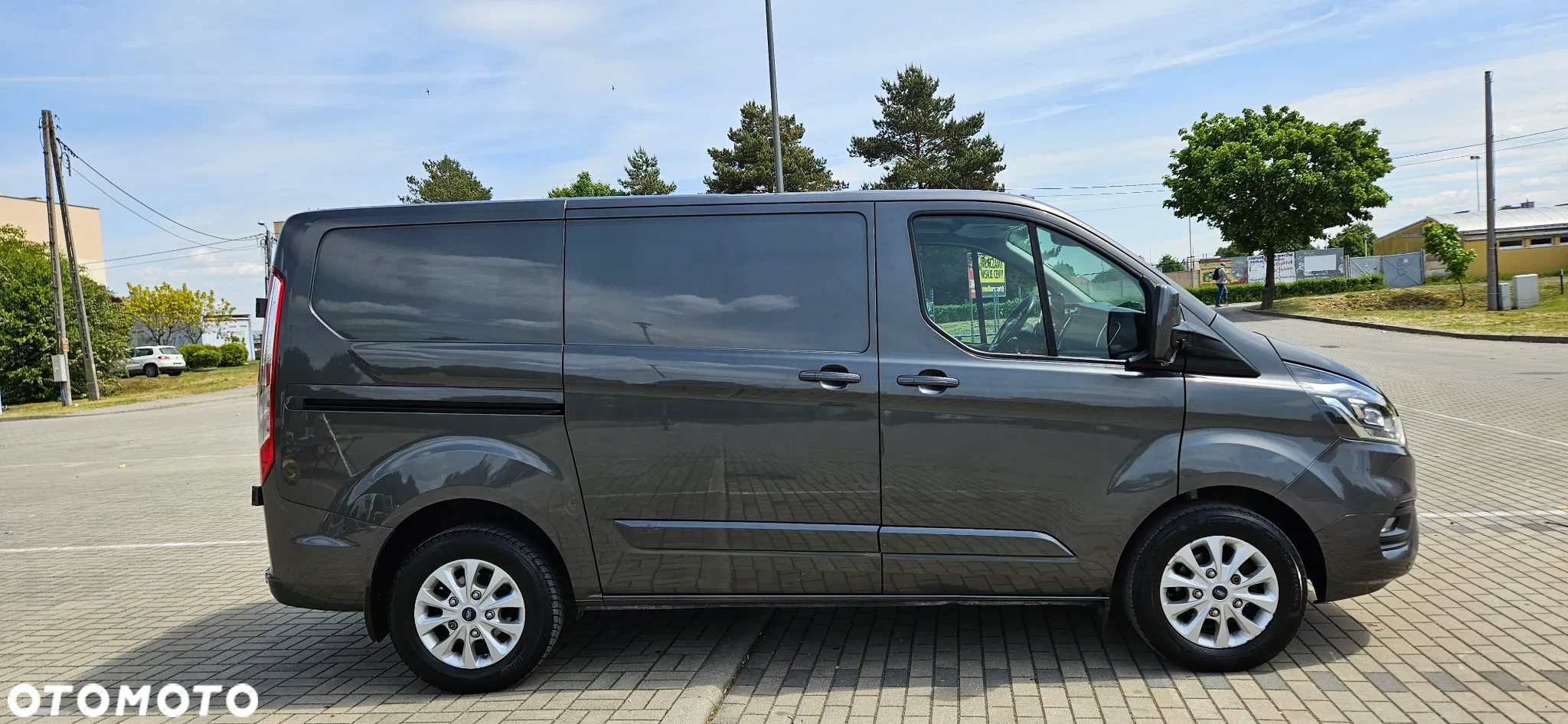 Ford TRANSIT CUSTOM - 19