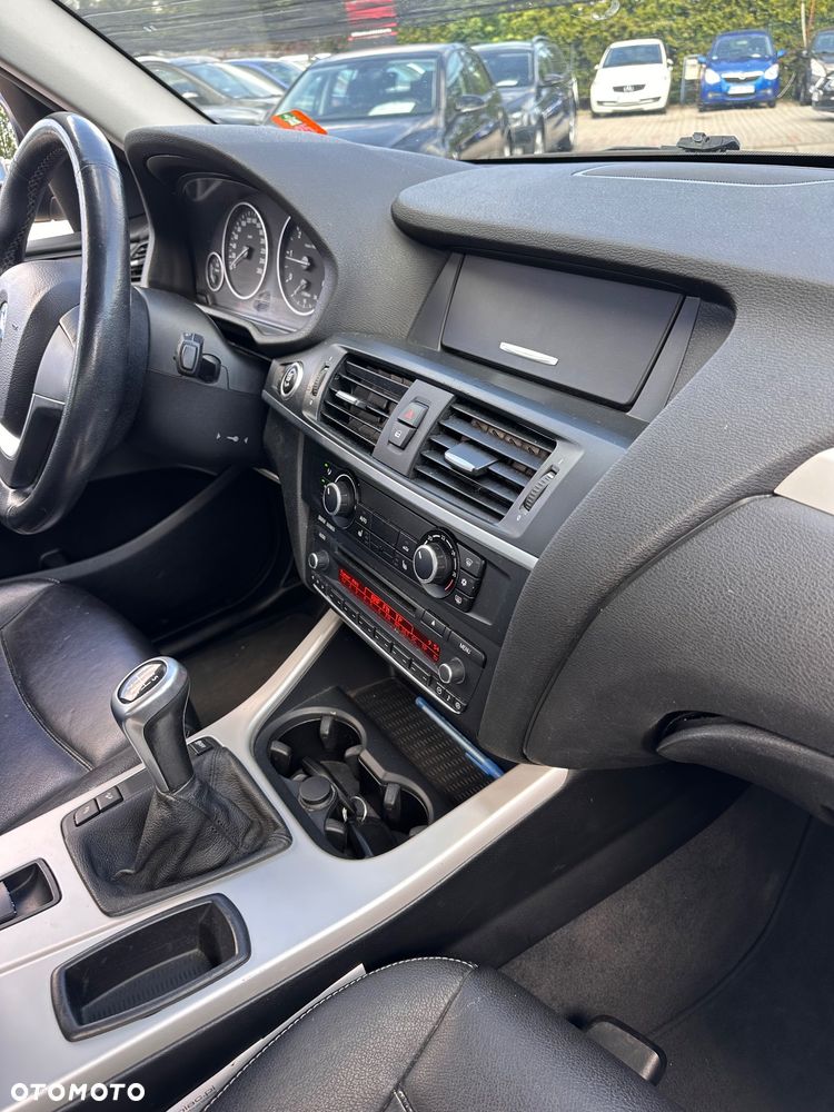 BMW X3 xDrive20d - 24