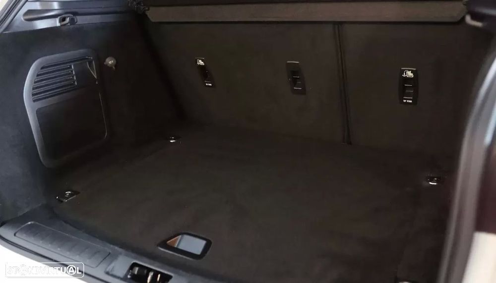 Land Rover Range Rover Evoque - 27