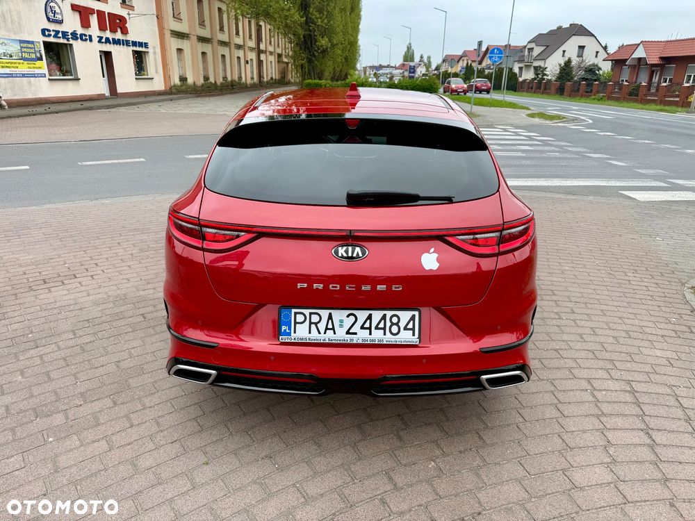Kia ProCeed 1.5 T-GDI DCT7 OPF GT LINE - 6