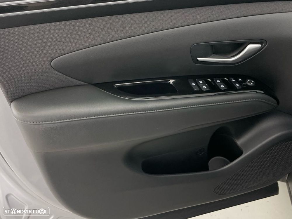 Hyundai Tucson 1.6 CRDi Vanguard - 17