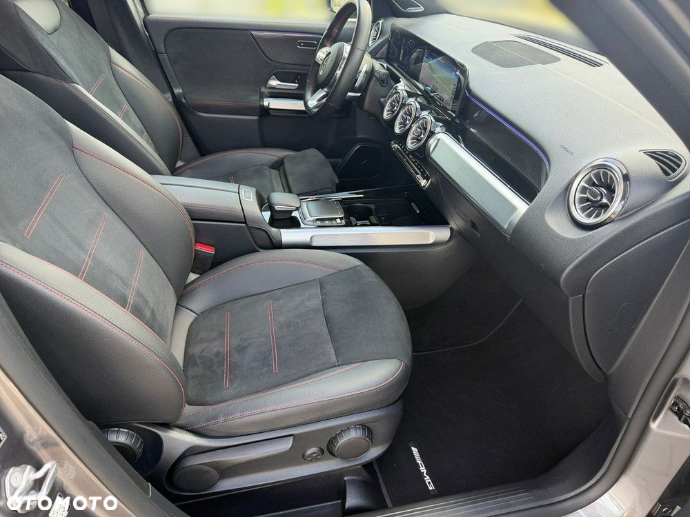 Mercedes-Benz GLB 250 4Matic 8G-DCT AMG Line Advanced Plus - 28