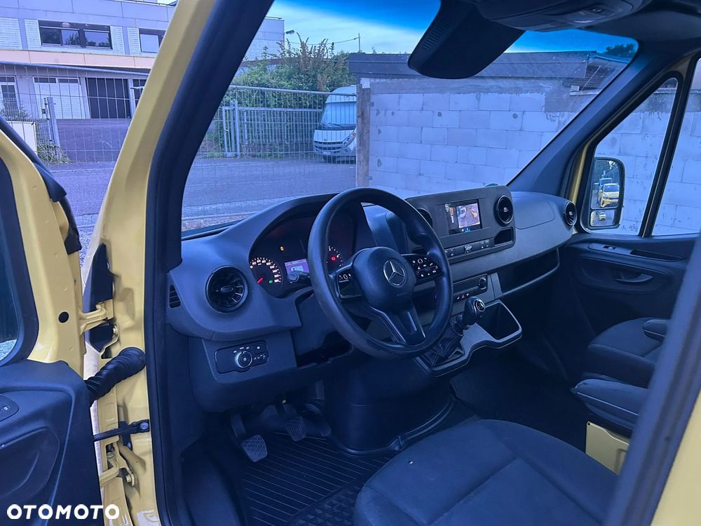 Mercedes-Benz Sprinter - 7