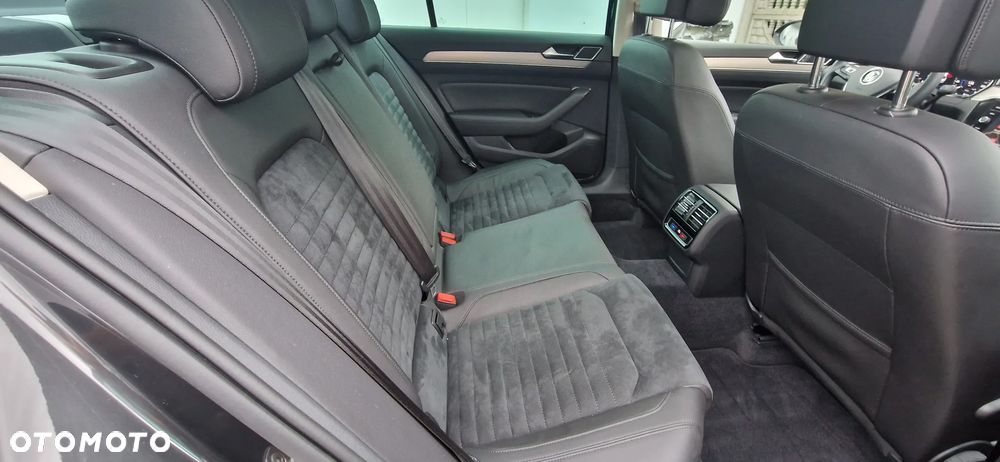Volkswagen Passat 1.5 TSI EVO Highline DSG - 22