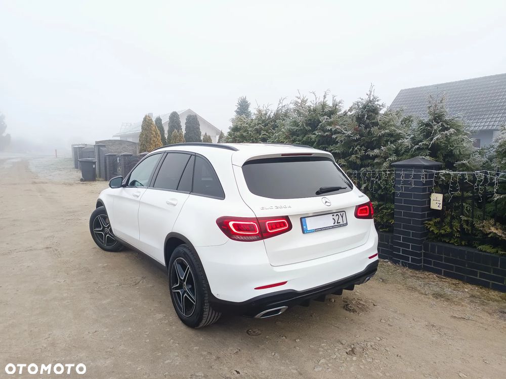 Mercedes-Benz GLC 200 d 4-Matic Business Edition - 17