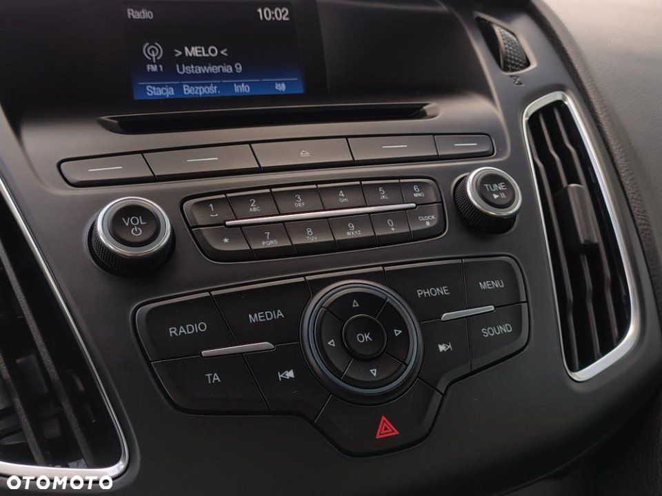 Ford Focus - 25