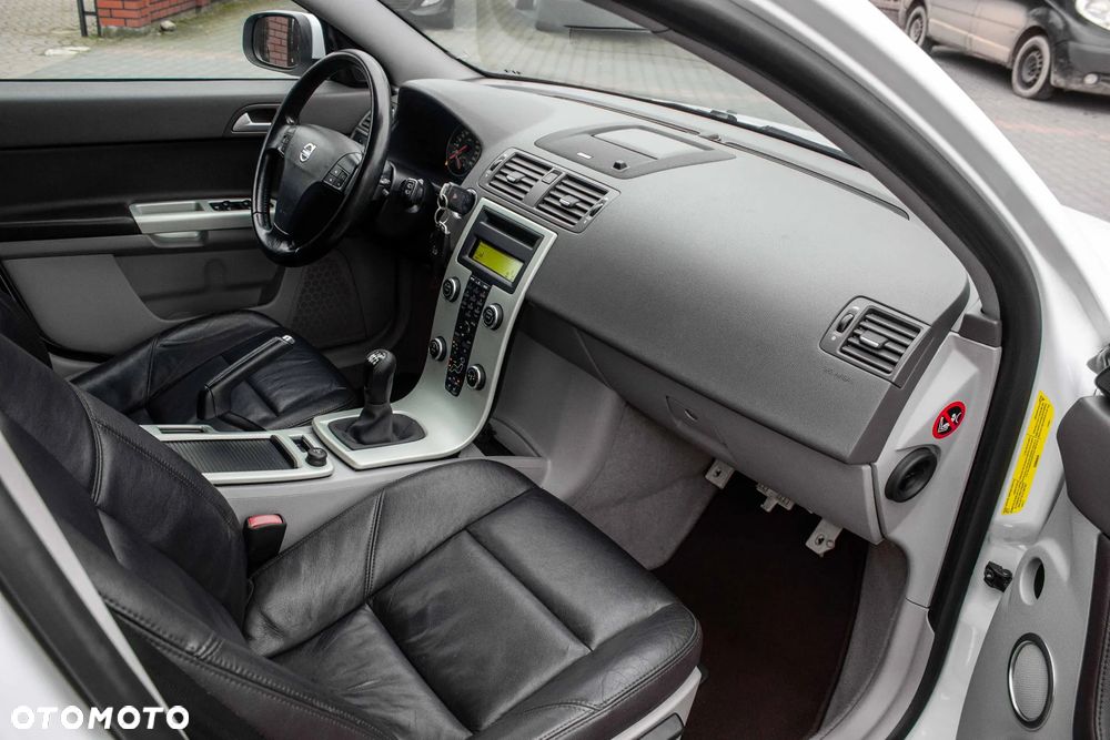 Volvo V50 T5 R-Design Summum AWD - 26