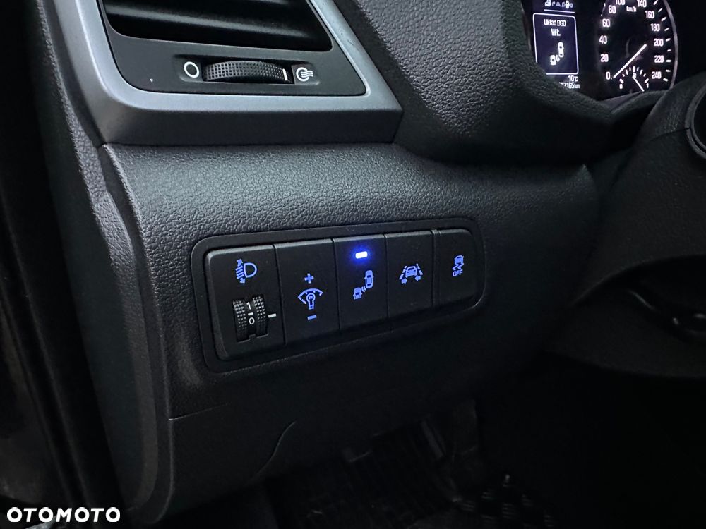 Hyundai Tucson 1.6 GDi 2WD Premium - 8