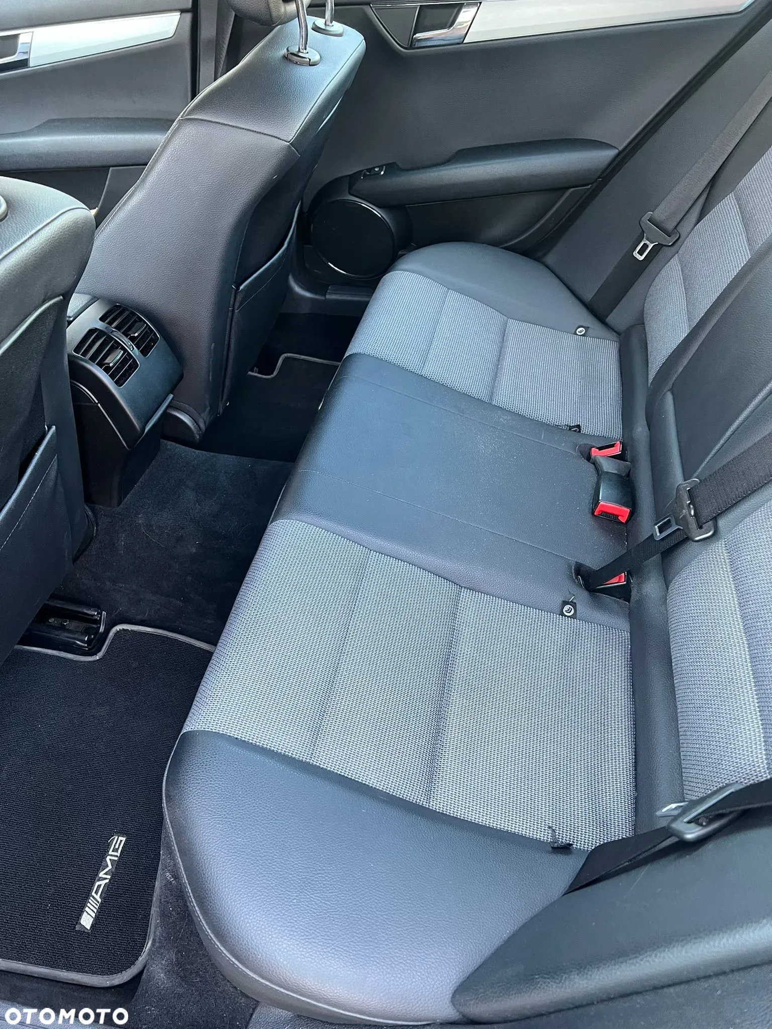 Mercedes-Benz Klasa C 320 T CDI 7G-TRONIC Avantgarde DPF - 14