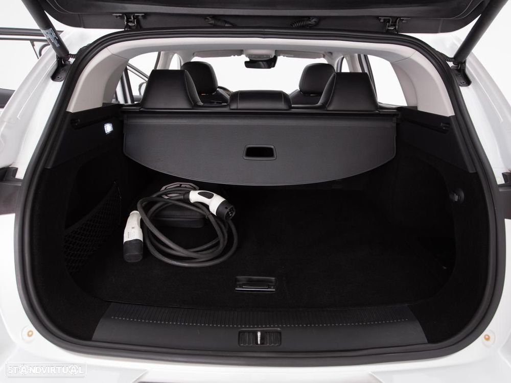 MG Marvel R 70 kWh Luxury - 13