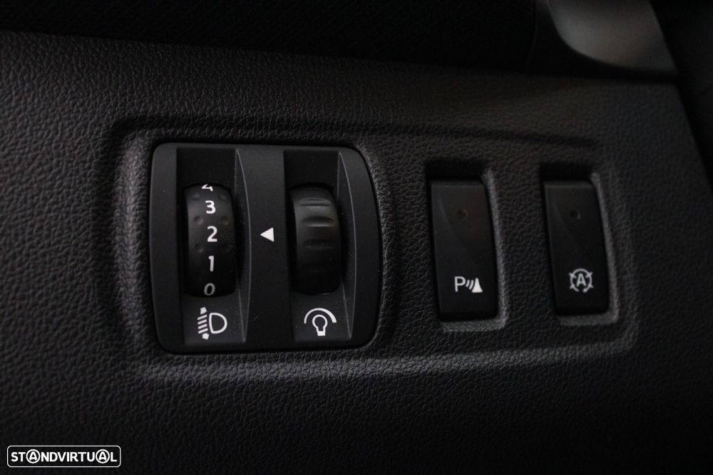 Renault Clio Sport Tourer 1.5 dCi GT Line - 12