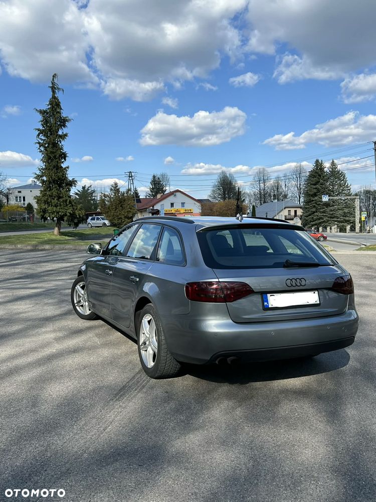 Audi A4 Avant - 2