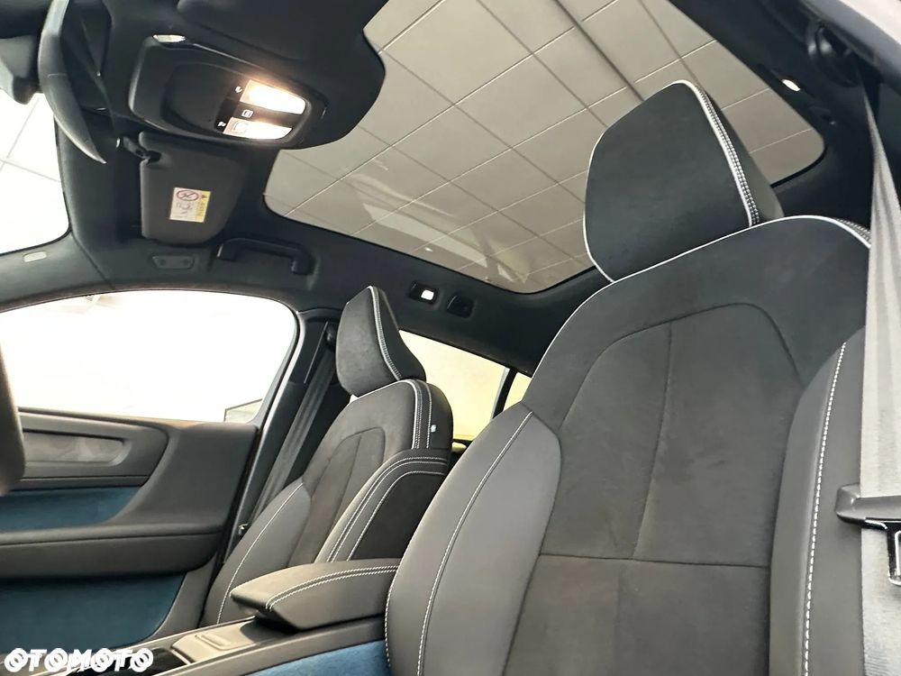 Volvo XC 40 - 11
