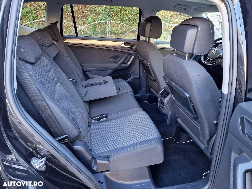 Volkswagen Tiguan - 19