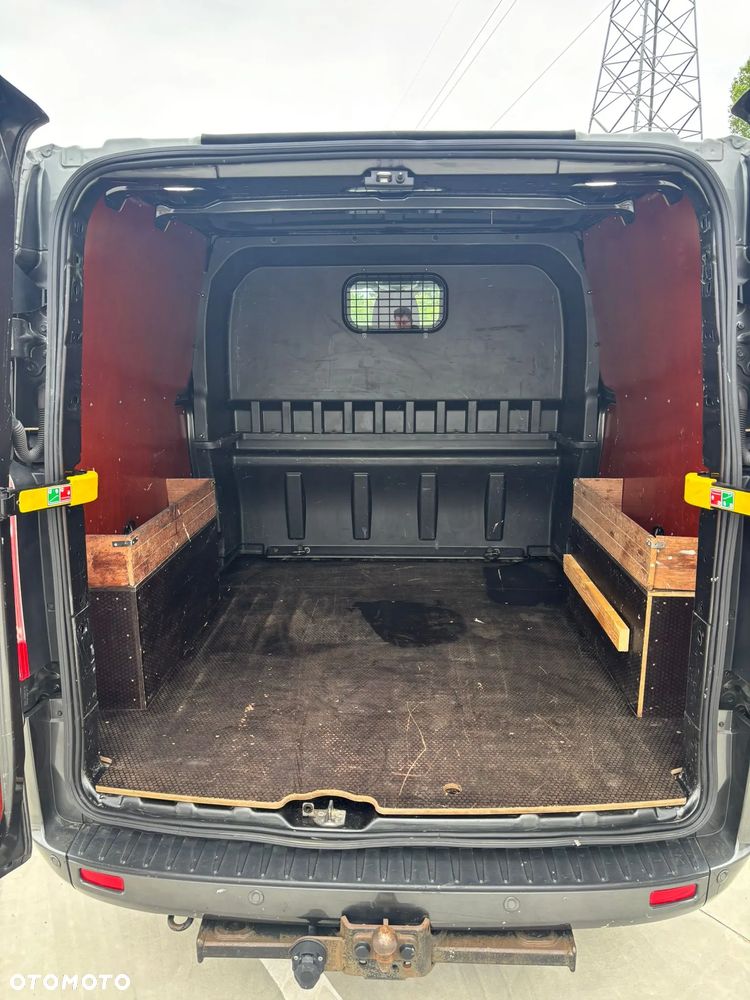 Ford Transit Custom 290 L2H1 Limited - 13