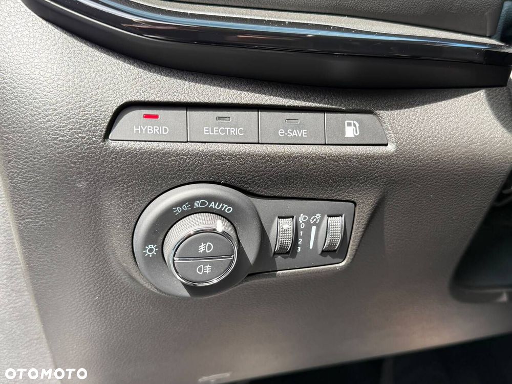 Jeep Compass - 24