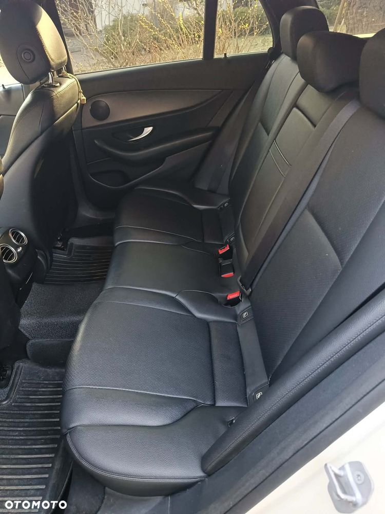 Mercedes-Benz Klasa E - 8