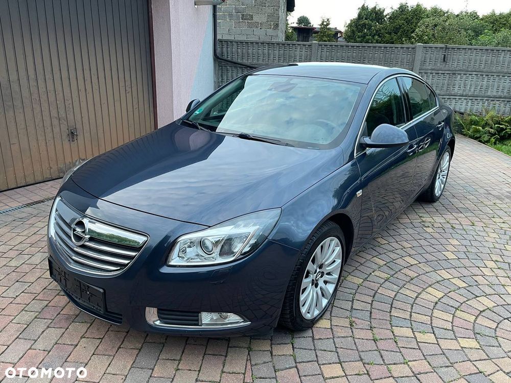 Opel Insignia 2.0 T Edition - 1