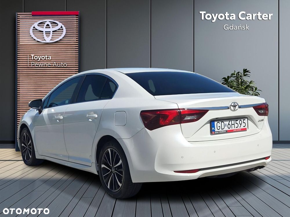 Toyota Avensis 1.8 Premium MS - 4