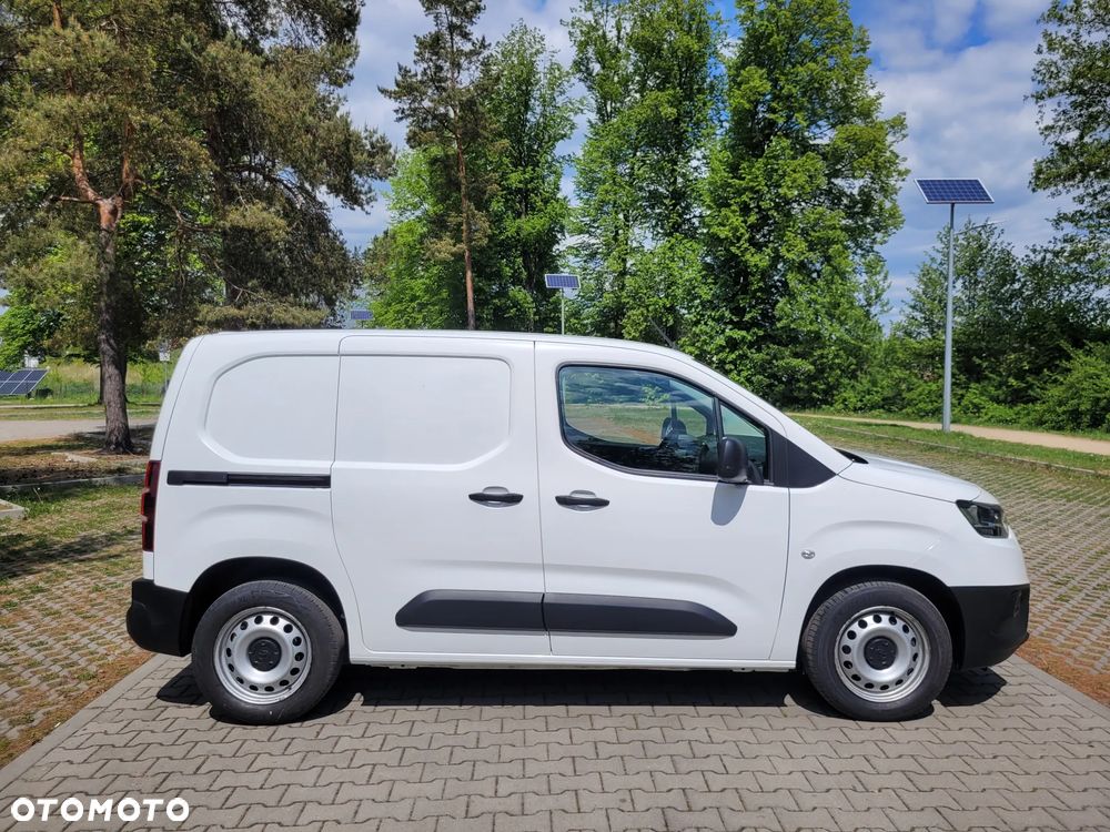 Toyota Proace City ładowność 900 kg L1 - 6