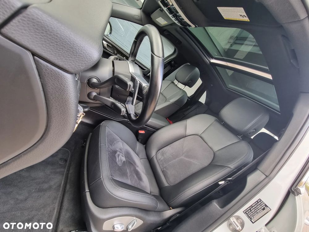 Porsche Macan Standard - 14